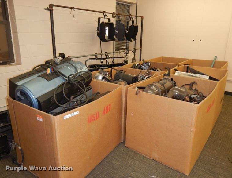 image for item KS9552 (7) pallets of stage lighting equipment