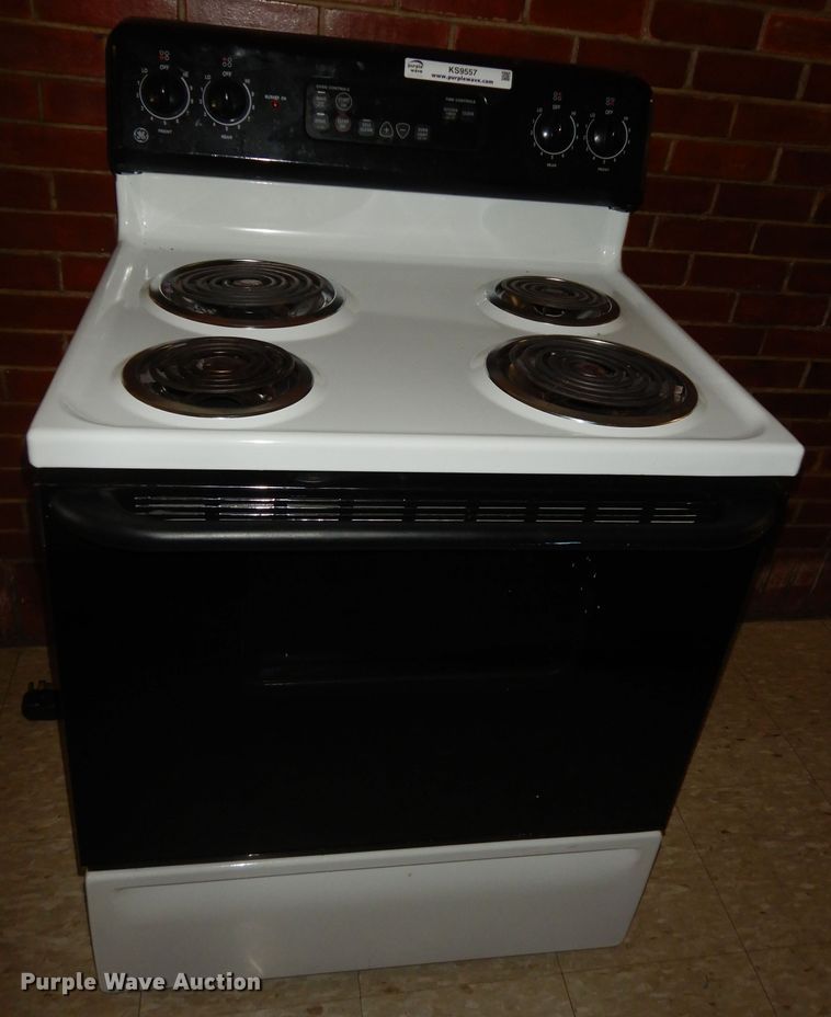 image for item KS9557 (2) electric ranges