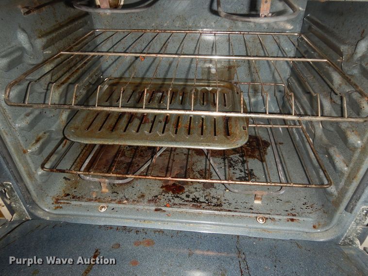 image for item KS9557 (2) electric ranges