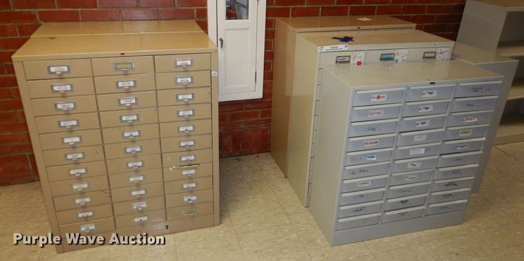 image for item KS9558 (6) metal cabinets