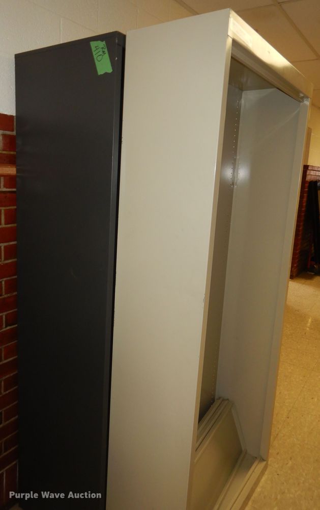image for item KS9559 (5) metal cabinets