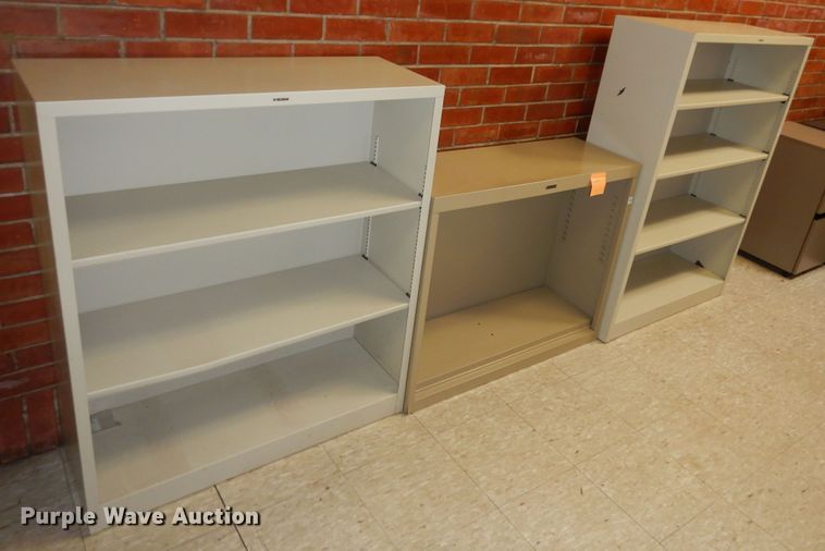 image for item KS9559 (5) metal cabinets