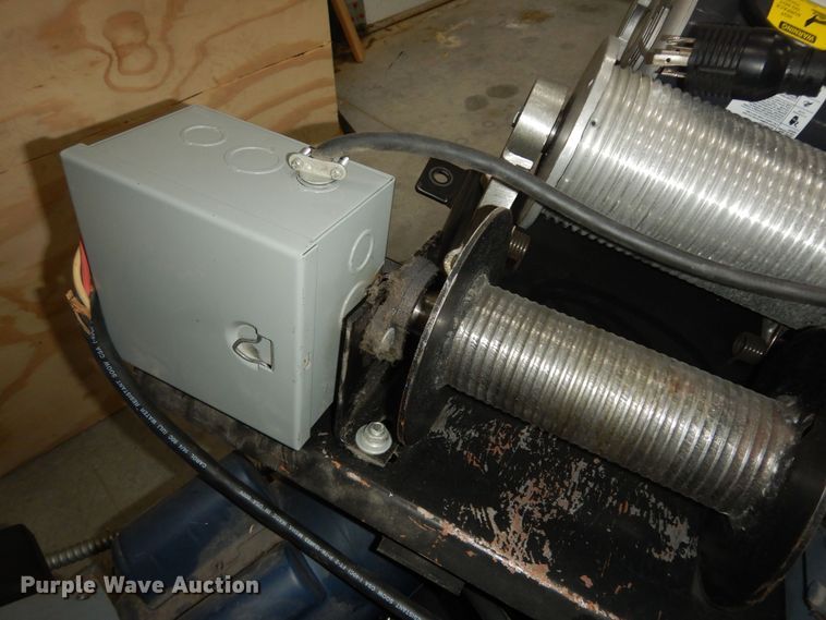 image for item KS9565 (7) basketball goal electric motors