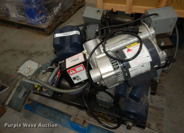 image for item KS9565 (7) basketball goal electric motors