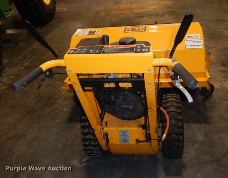 image for item KU9754 M-B 1695457  sweeper