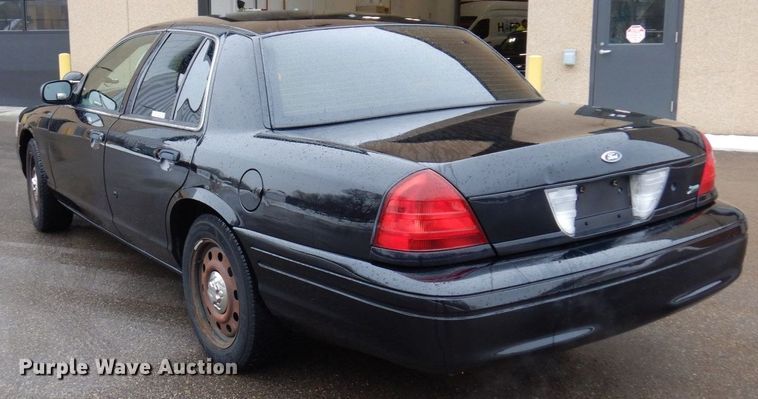 image for item KU9759 2011 Ford Crown Victoria Police Interceptor
