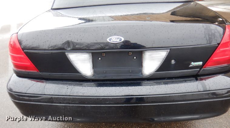 image for item KU9759 2011 Ford Crown Victoria Police Interceptor