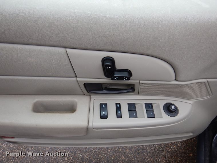 image for item KU9759 2011 Ford Crown Victoria Police Interceptor