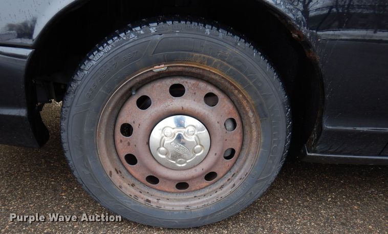 image for item KU9759 2011 Ford Crown Victoria Police Interceptor