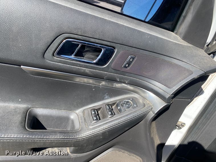 image for item KV9695 2013 Ford Explorer Police Interceptor  SUV