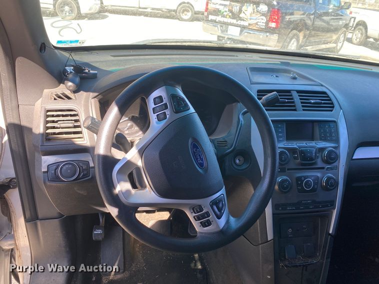 image for item KV9695 2013 Ford Explorer Police Interceptor  SUV