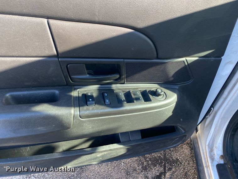 image for item KV9698 2011 Ford Crown Victoria Police Interceptor