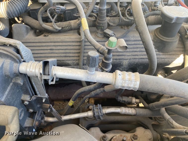 image for item KV9699 2005 Ford Crown Victoria Police Interceptor