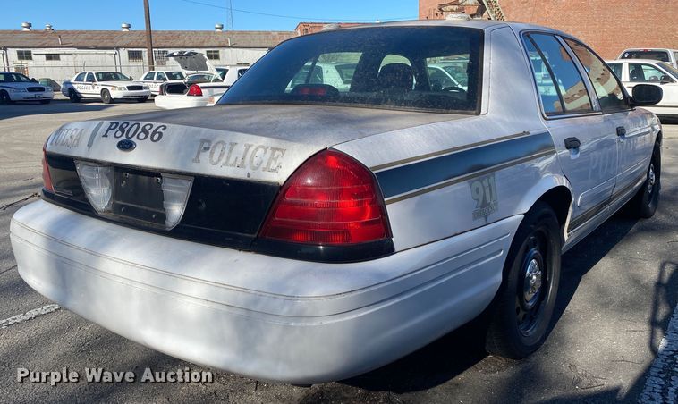 image for item KV9704 2008 Ford Crown Victoria Police Interceptor