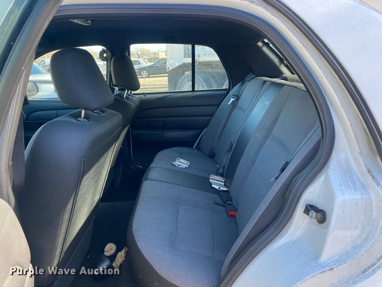 image for item KV9704 2008 Ford Crown Victoria Police Interceptor