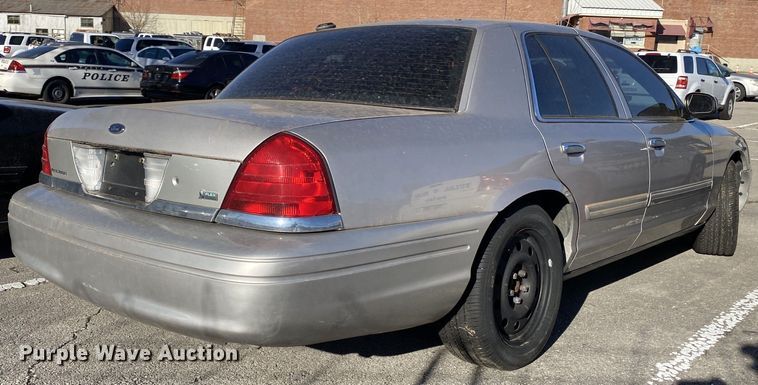 image for item KV9706 2011 Ford Crown Victoria Police Interceptor