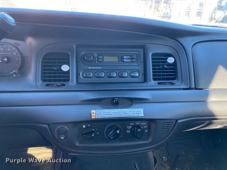 image for item KV9706 2011 Ford Crown Victoria Police Interceptor