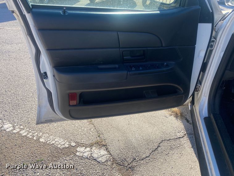 image for item KV9708 2011 Ford Crown Victoria Police Interceptor