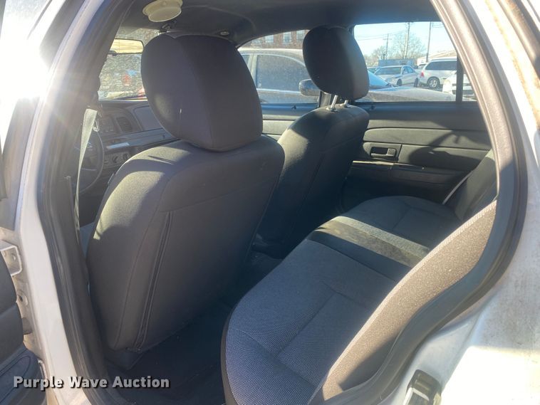 image for item KV9708 2011 Ford Crown Victoria Police Interceptor