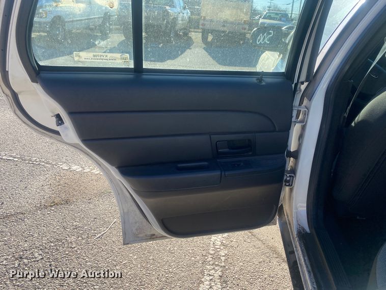 image for item KV9708 2011 Ford Crown Victoria Police Interceptor