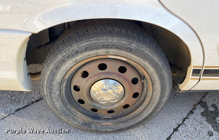 image for item KV9708 2011 Ford Crown Victoria Police Interceptor