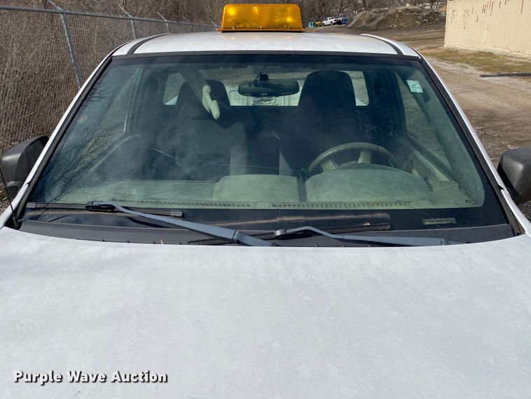 image for item KV9712 2004 GMC Canyon  pickup truck