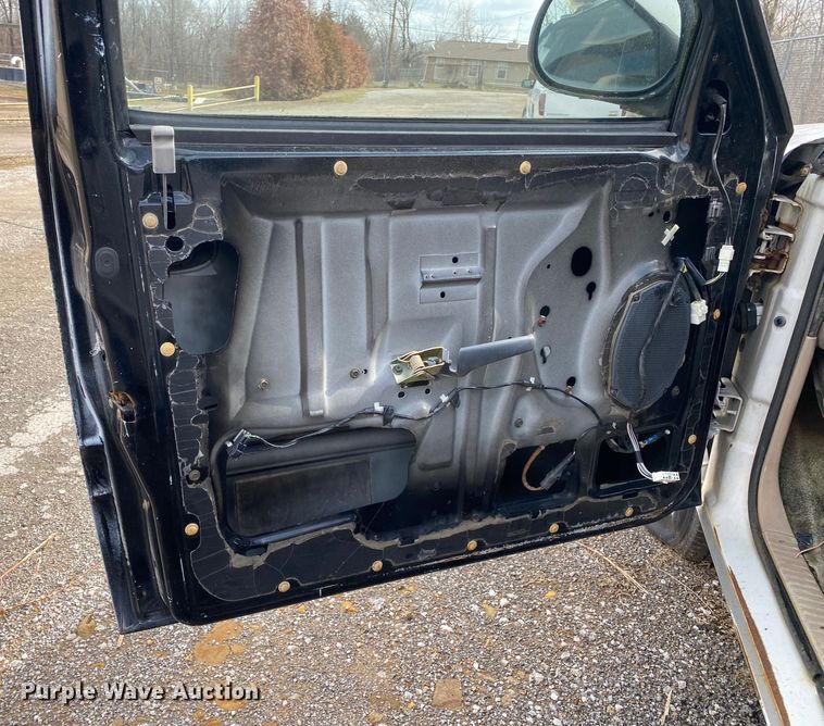 image for item KV9713 1999 Dodge Ram 1500  Quad Cab pickup truck