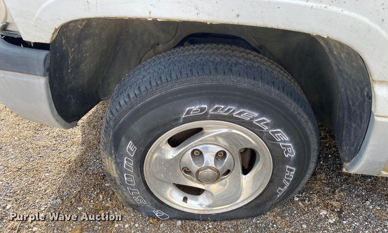 image for item KV9713 1999 Dodge Ram 1500  Quad Cab pickup truck