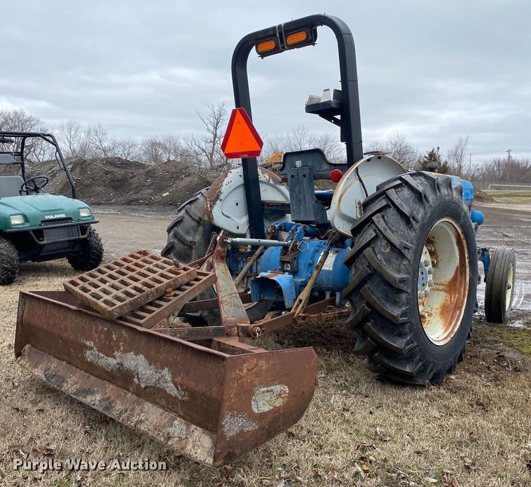 image for item KV9716 Ford  tractor