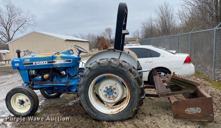 image for item KV9716 Ford  tractor