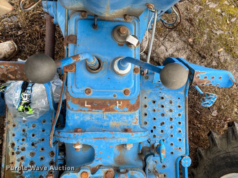 image for item KV9716 Ford  tractor