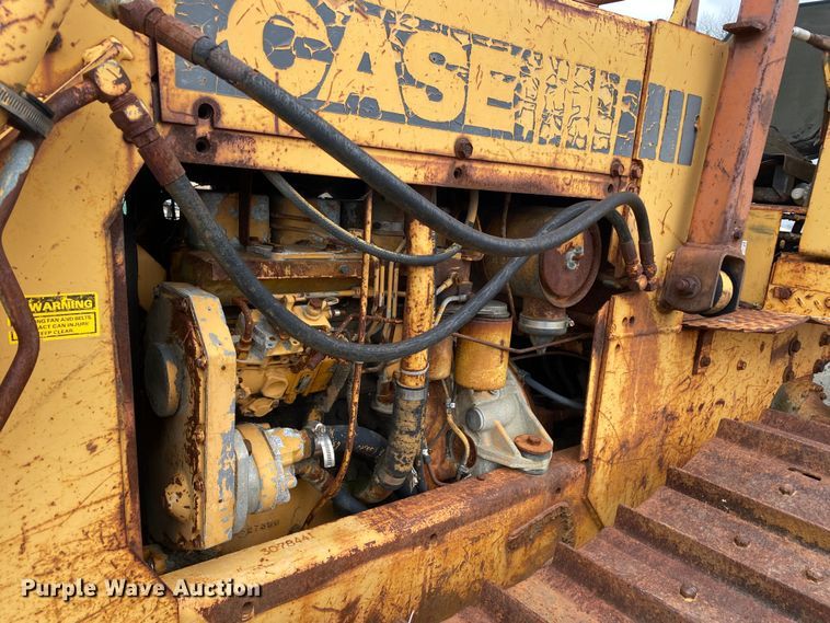 image for item KV9719 1986 Case 450C  dozer