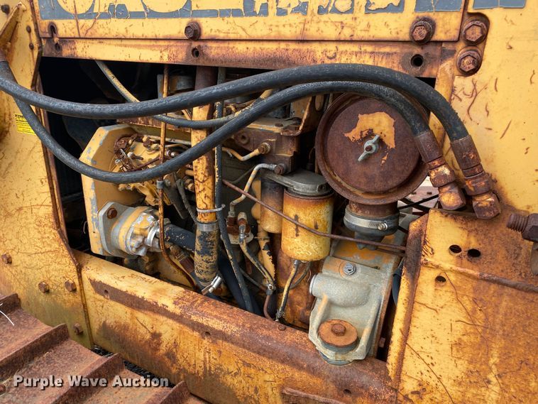 image for item KV9719 1986 Case 450C  dozer