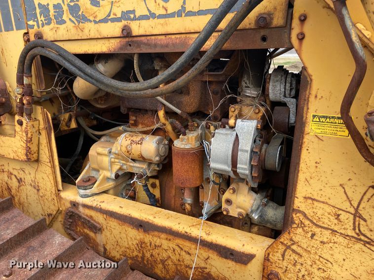 image for item KV9719 1986 Case 450C  dozer
