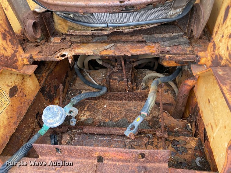 image for item KV9719 1986 Case 450C  dozer