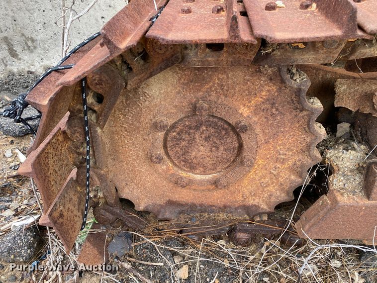 image for item KV9719 1986 Case 450C  dozer