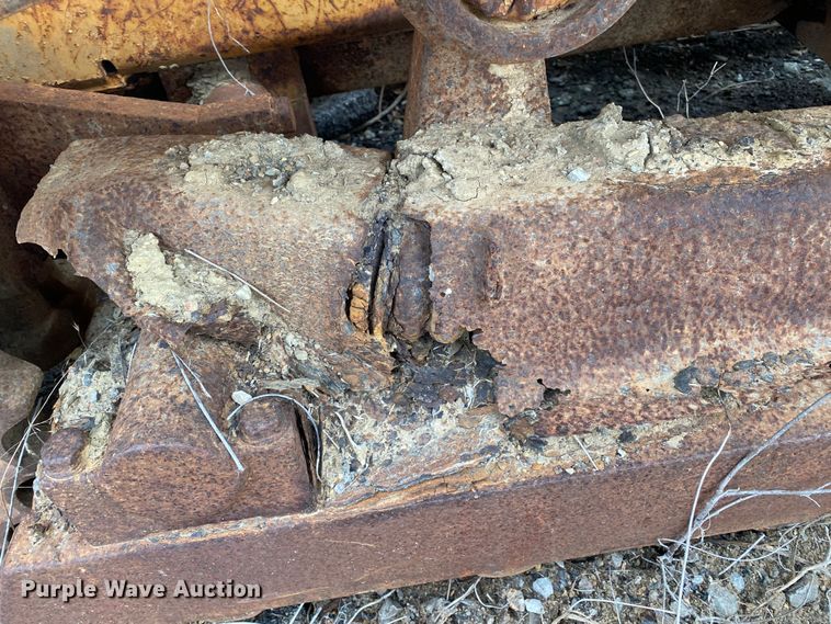 image for item KV9719 1986 Case 450C  dozer