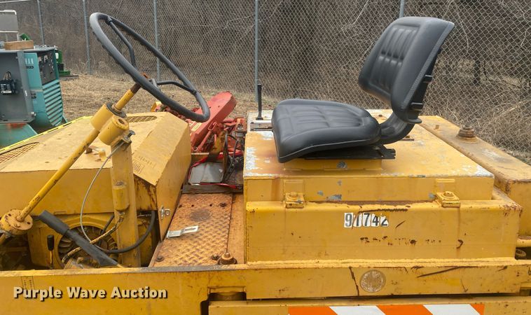 image for item KV9721 Midwestern  double drum roller