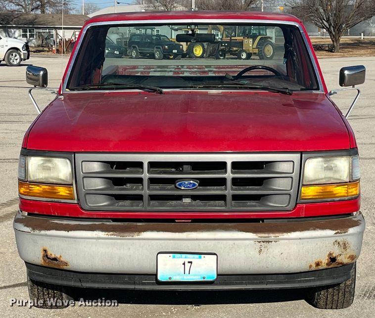 image for item LA9785 1995 Ford F150 XL  pickup truck