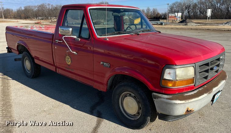 image for item LA9785 1995 Ford F150 XL  pickup truck