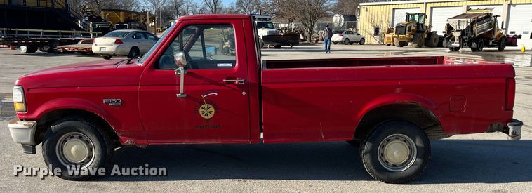 image for item LA9785 1995 Ford F150 XL  pickup truck