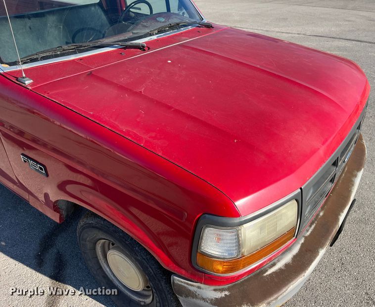image for item LA9785 1995 Ford F150 XL  pickup truck