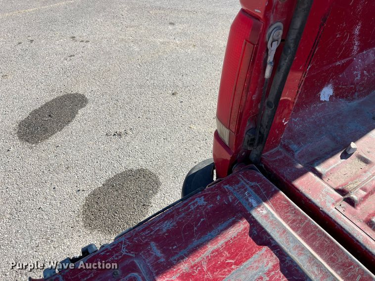 image for item LA9785 1995 Ford F150 XL  pickup truck