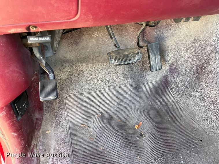 image for item LA9785 1995 Ford F150 XL  pickup truck