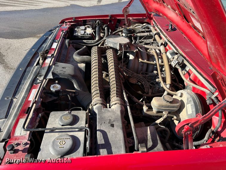 image for item LA9785 1995 Ford F150 XL  pickup truck