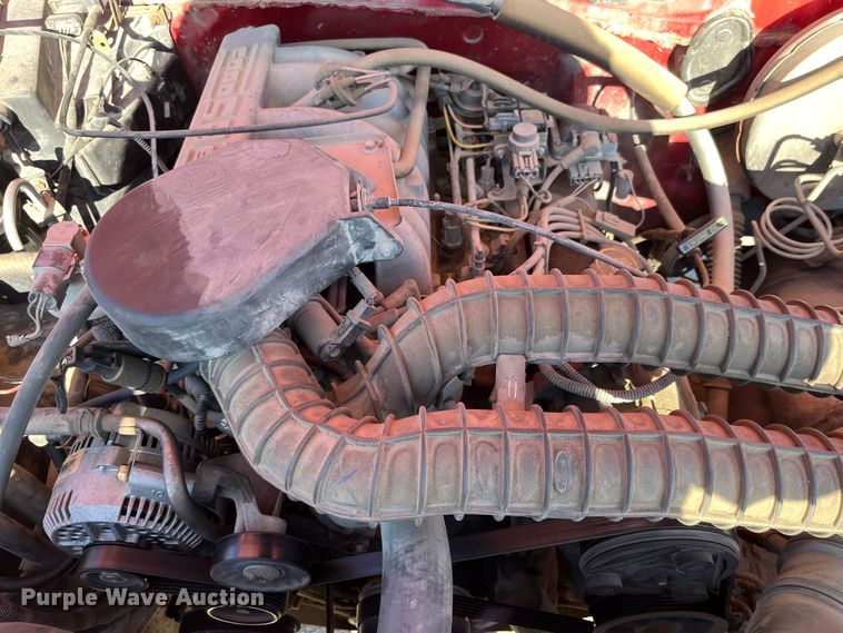 image for item LA9785 1995 Ford F150 XL  pickup truck