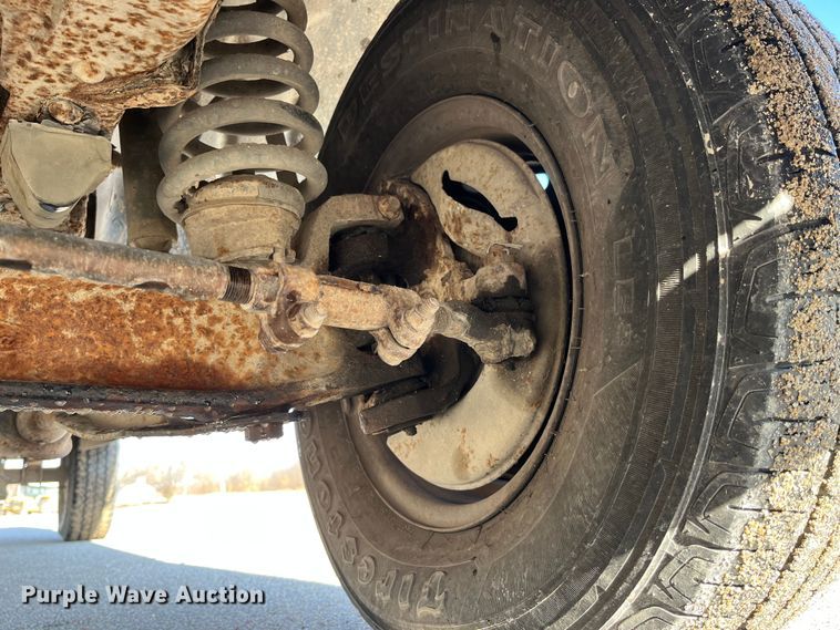 image for item LA9785 1995 Ford F150 XL  pickup truck