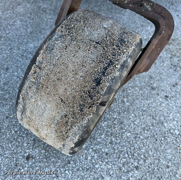 image for item LA9786 Grasshopper 930D2  ZTR lawn mower