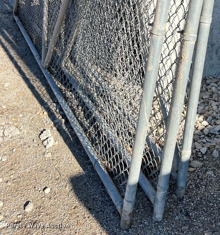 image for item LA9788 (4) chain link fence sections