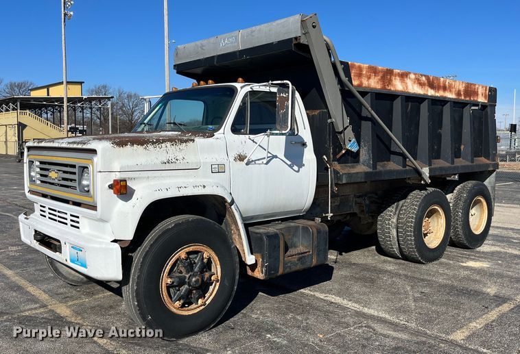 image for item LA9789 1985 Chevrolet C70  dump truck